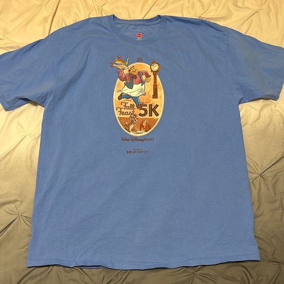 Walt Disney World Run 2018 Lady & The Tramp Fall Feast 5K Misfit Blue T-Shirt - Picture 1 of 8
